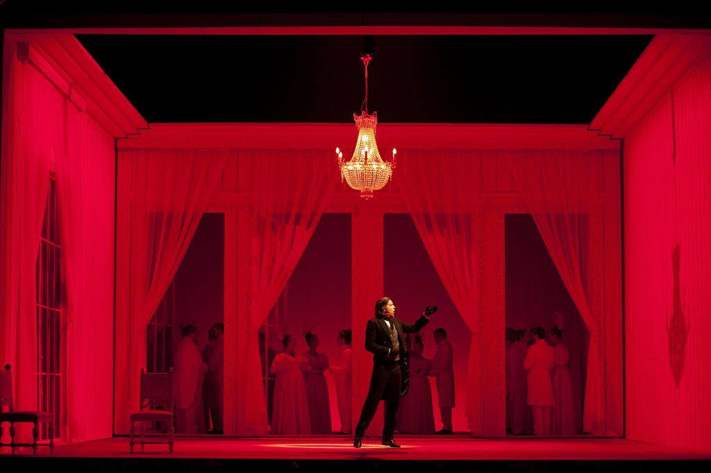 P.I. Tschaikowsky - Regie\ Raumkonzept: A. Heller-Lopez - Buehnenbildrealisation: K-H. Steck - Salzburger Landestheater