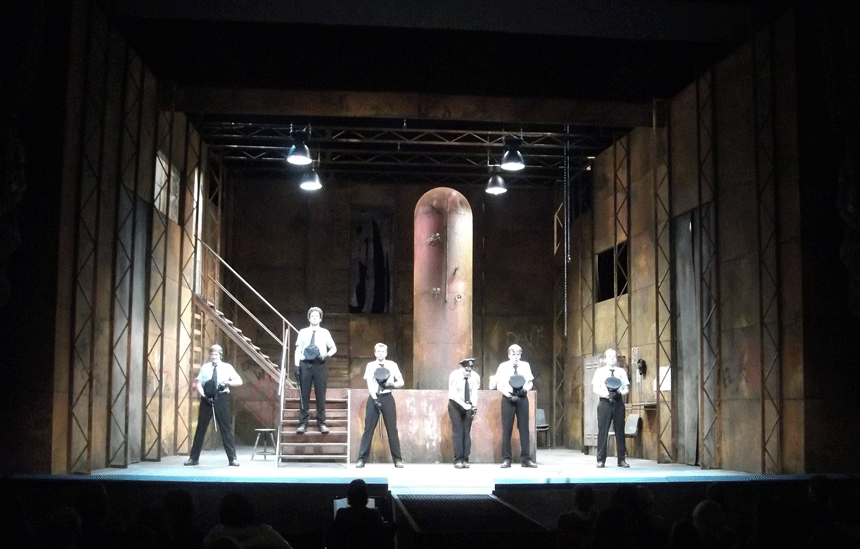 S.Sinclair/A. McCarten - Regie: M. Lerchenberg - Regensburg/ Theater am Bismarckplatz