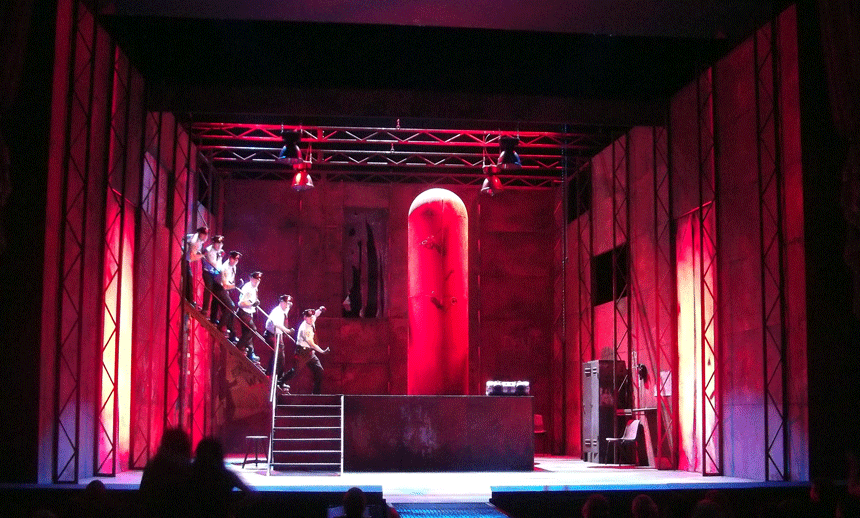 S.Sinclair/A. McCarten - Regie: M. Lerchenberg - Regensburg/ Theater am Bismarckplatz
