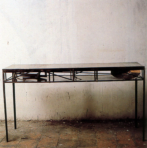 Sculpture Table, view 1