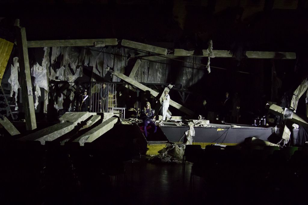 Stage design Flying Heat, view 4