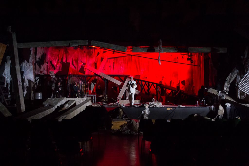 Stage design Flying Heat, view 5