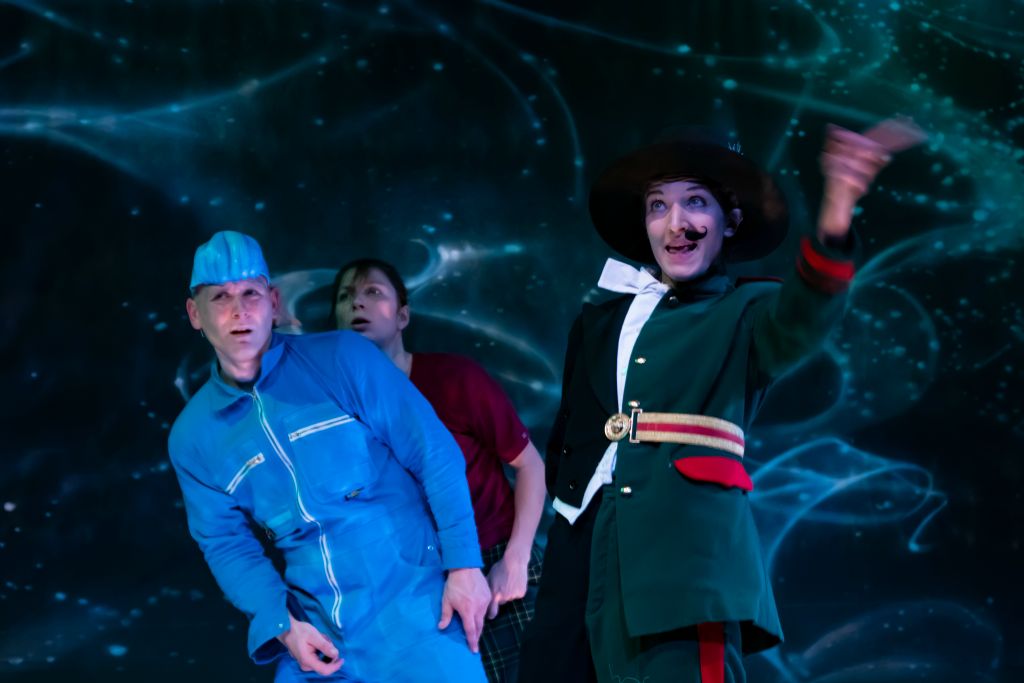 Bühnen- und Kostümbild HUCK UND JIM IM WELTALL, Ansicht 9