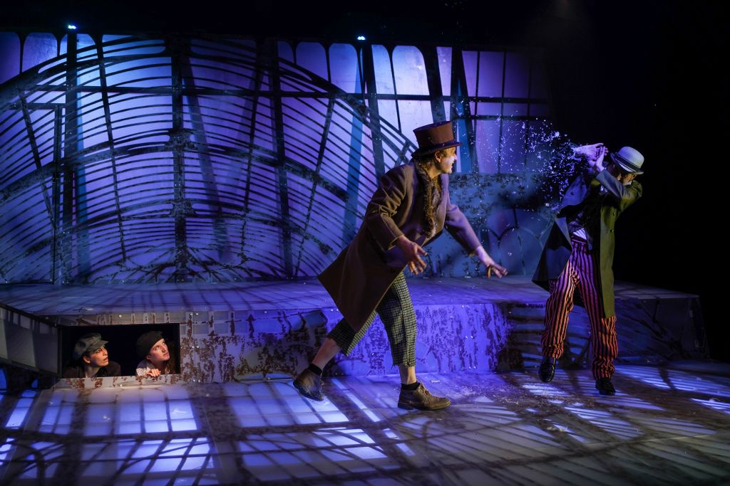 Bühnen- und Kostümbild Oliver Twist, Ansicht 1