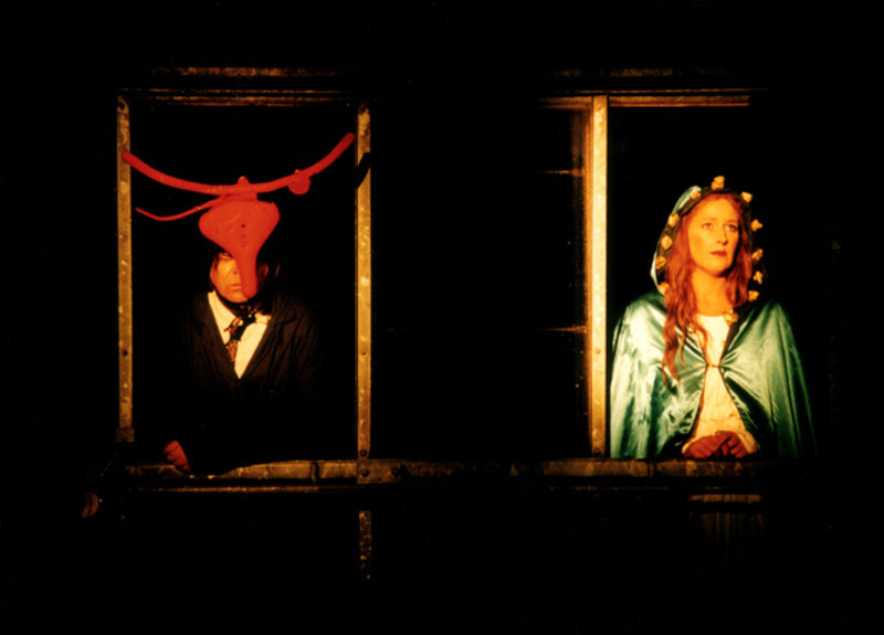 Stage design BRUTTO MADONNA, view 2