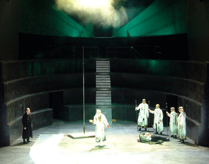 Stage design RICHARD III, view 3